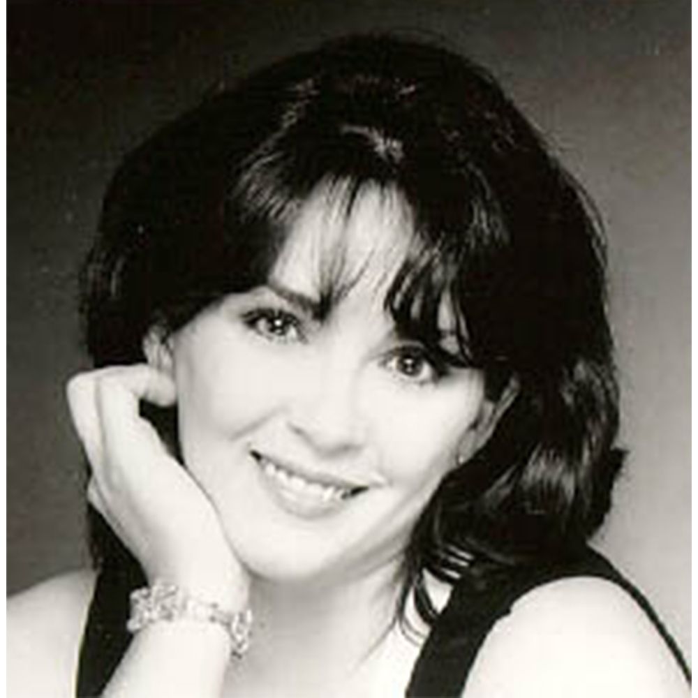 Kimberley - headshot Whitefish, MT